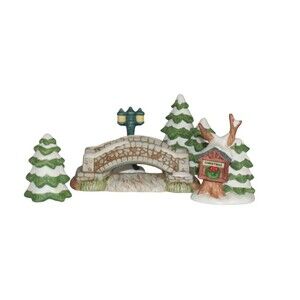 Homco 5106 Pleasant Hill Christmas Village Figurines Trees Street Lamp Bridge